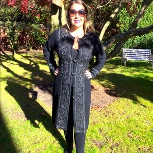 Oscar by Oscar de la Renta exquisite wool coat